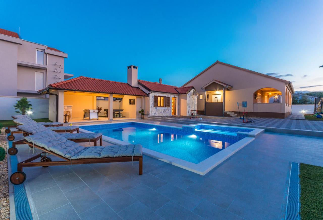 Villa Lucija Biograd Na Moru Eksteriør billede