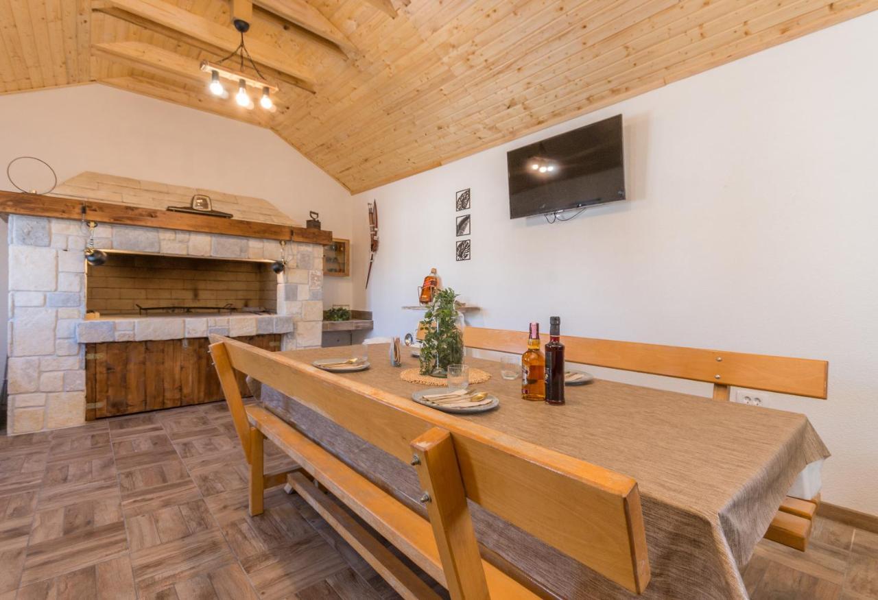 Villa Lucija Biograd Na Moru Eksteriør billede