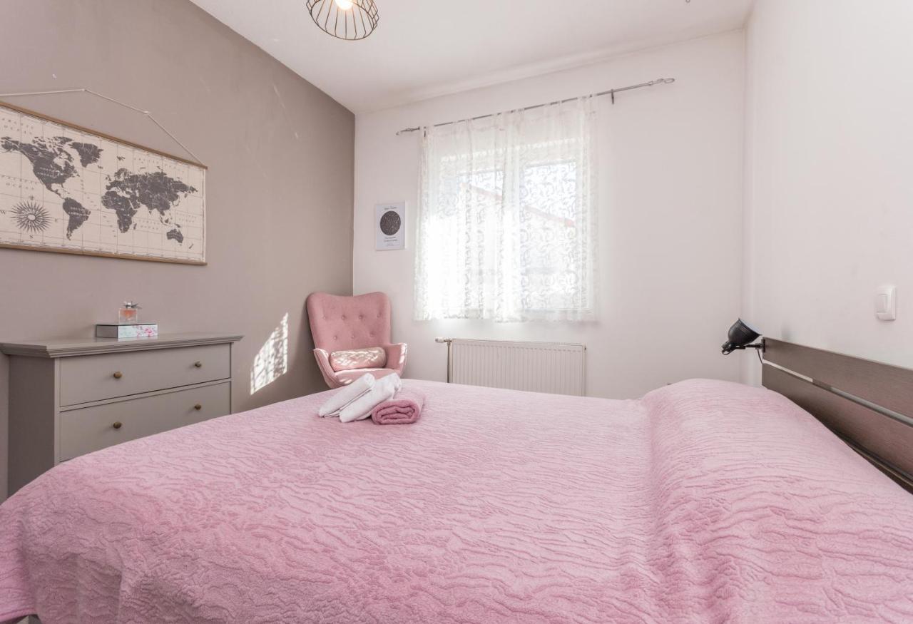 Villa Lucija Biograd Na Moru Eksteriør billede