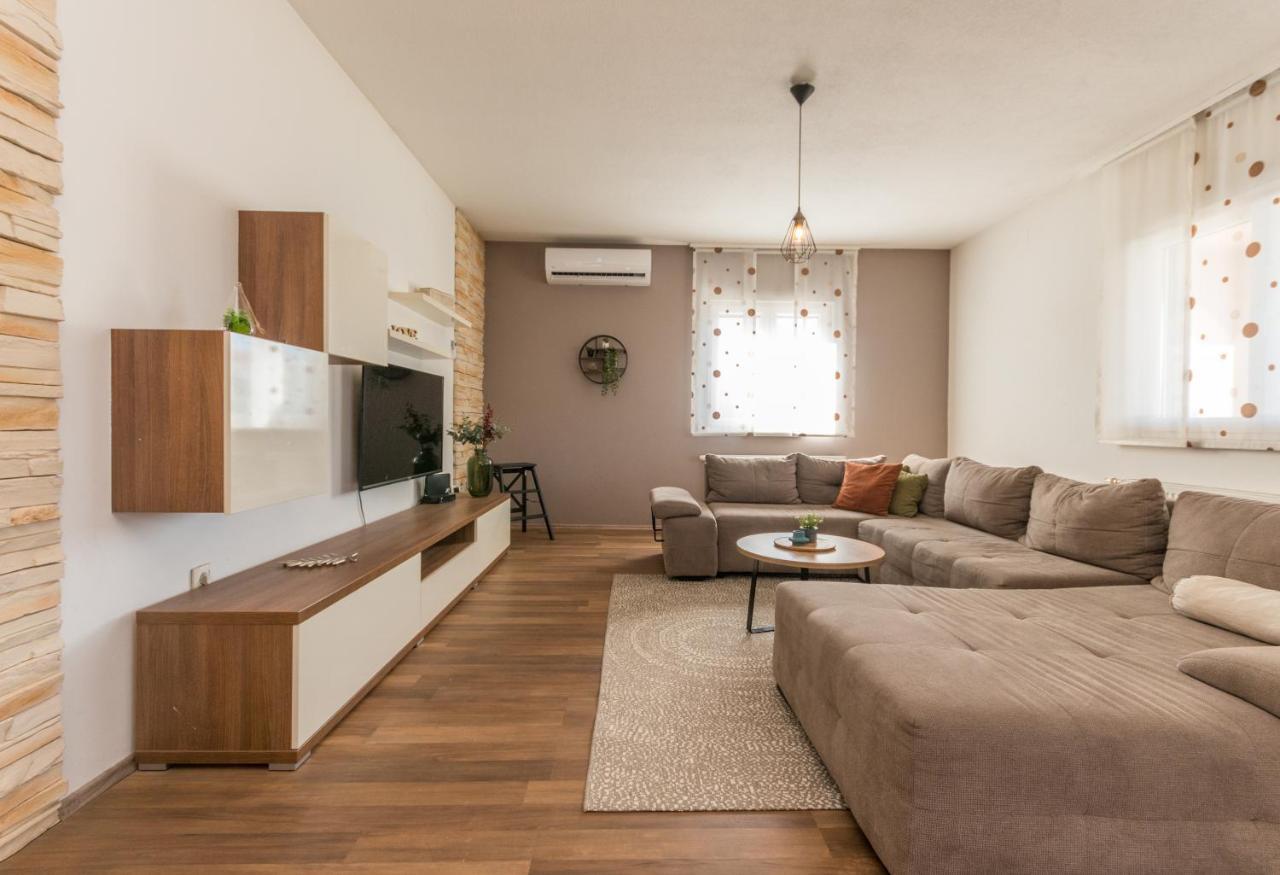 Villa Lucija Biograd Na Moru Eksteriør billede
